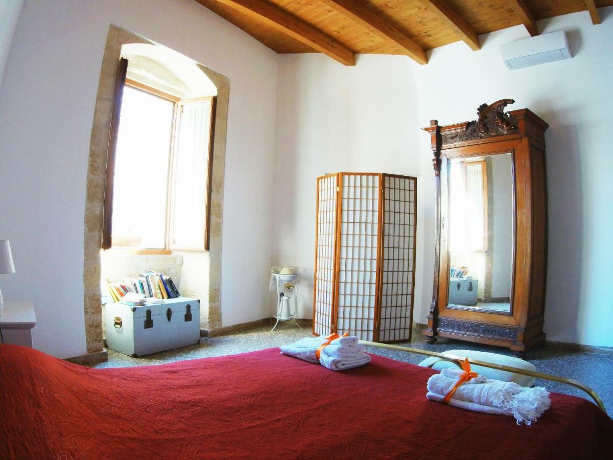 Tra Gli Archi Bed & Breakfast Taranto Luaran gambar